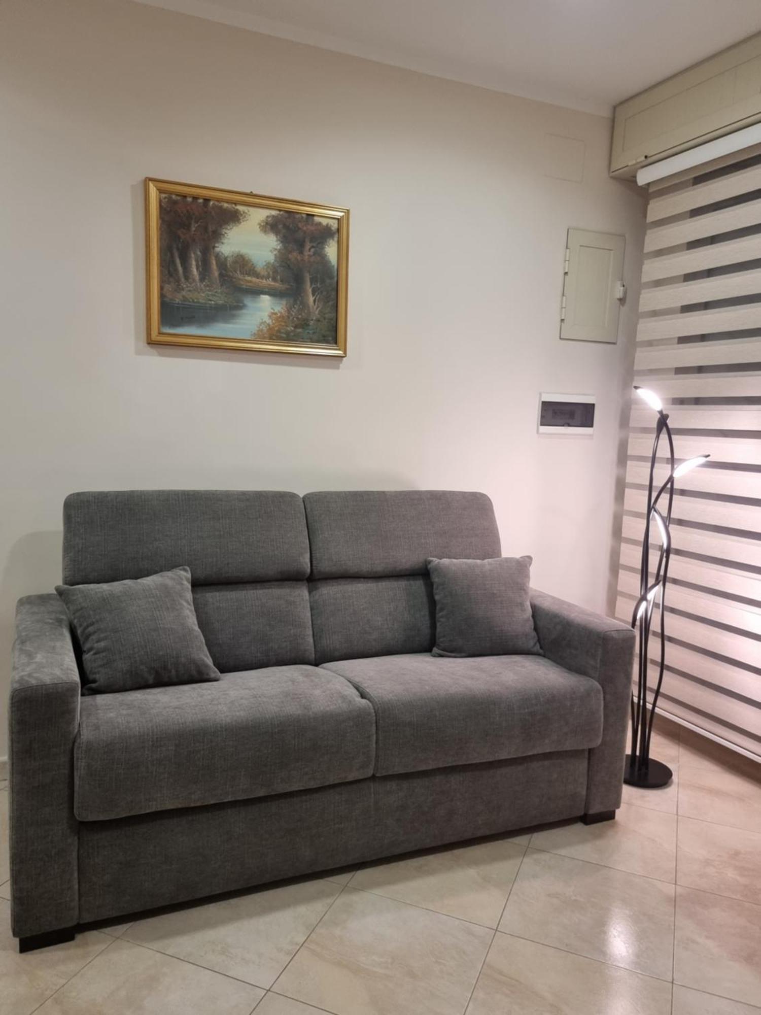 Loft Magna Grecia Reggio Calabria Centro Storico A 3 Minuti A Piedi Dal Mare Apartment Exterior photo